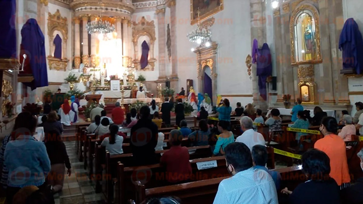 En iglesias como La Cruz, Las Monjas o San Francisco se llevaron a cabo misas con público (Foto: Josimar Lara)