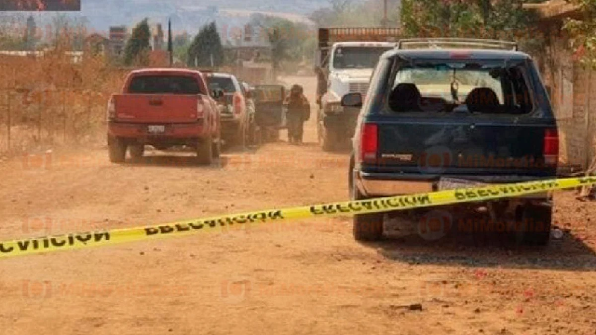 Comando armado ataca a convoy de vacunación en Michoacán