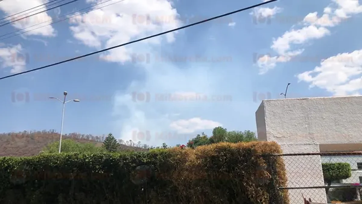De nueva cuenta, se registra incendio en pastizales al sur de Morelia