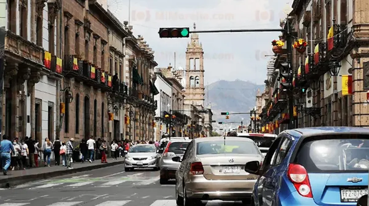 Restablecen luz en el centro de Morelia; apagón duró casi 2 horas