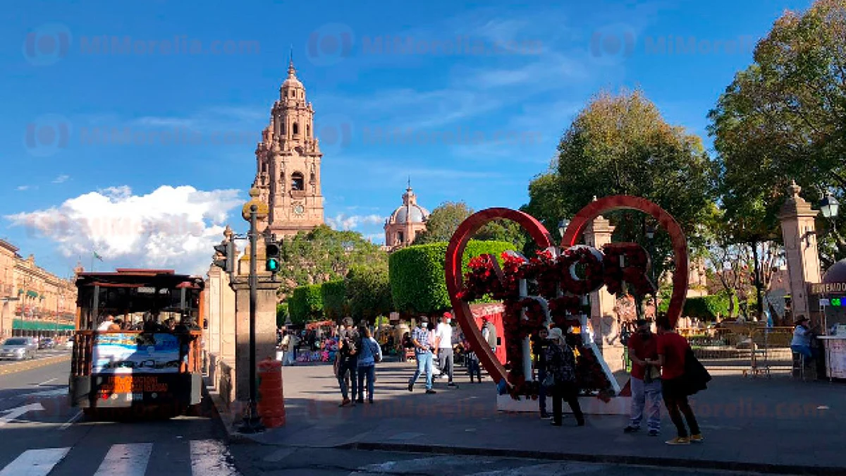 Viernes despejado con temperatura máxima de 30°C en Morelia