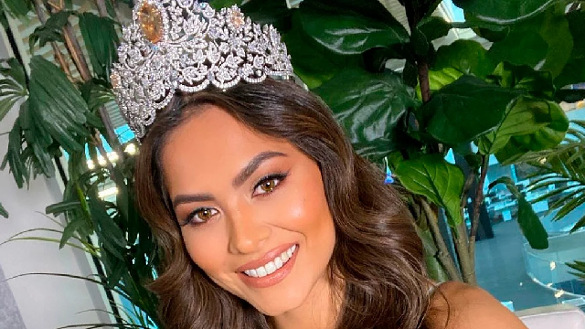 Andrea Meza entregaría su corona de Miss Universo en muy poco tiempo