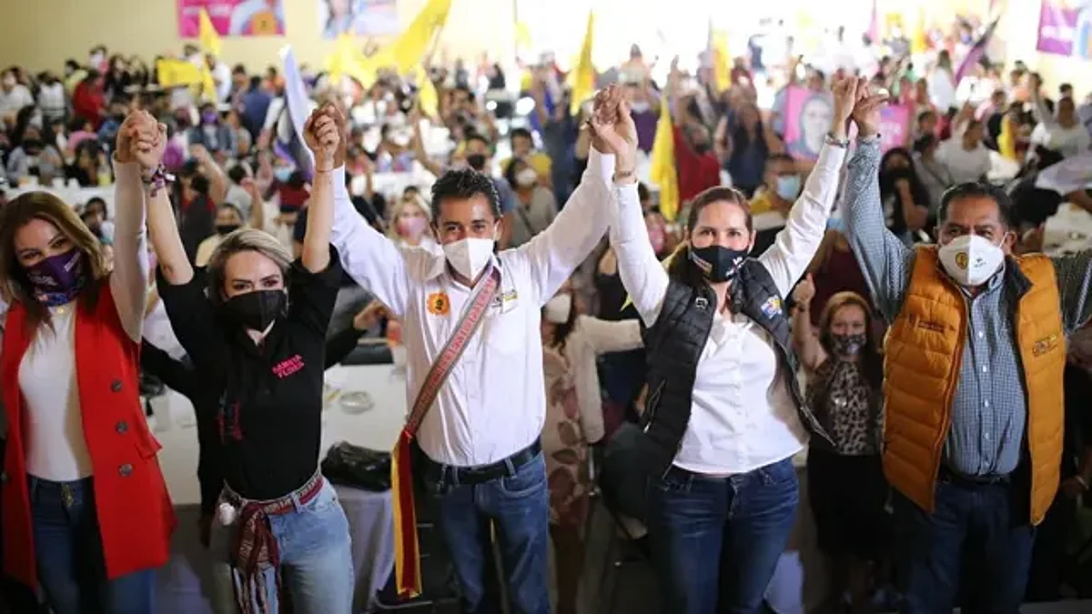 Cientos de mujeres patzcuarenses se suman al proyecto de Macarena Chávez