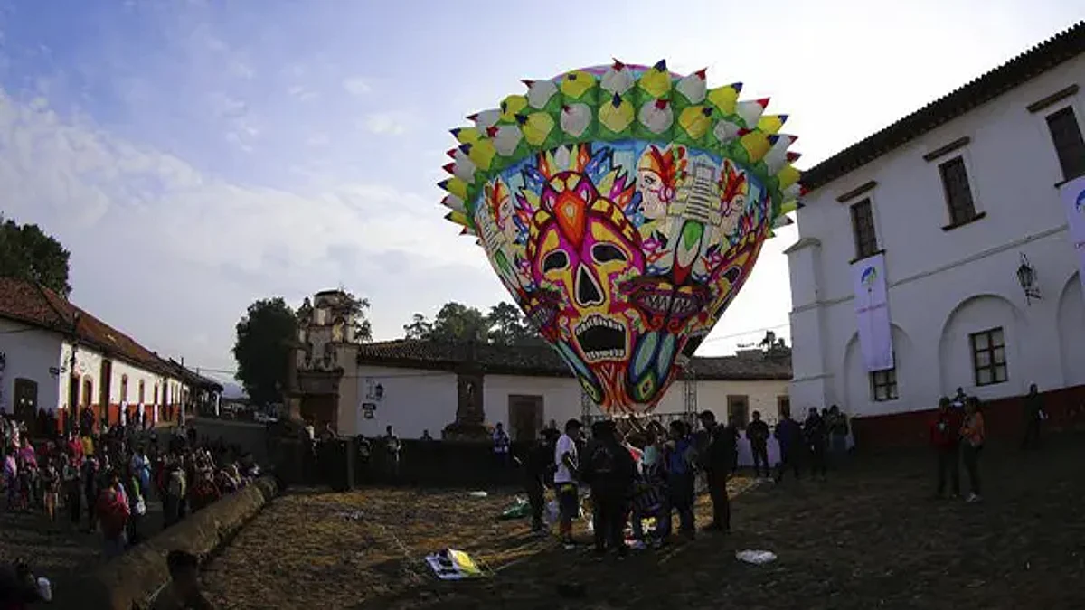 ¡Regresa a Pátzcuaro el Festival Internacional de Globos de Cantoya!