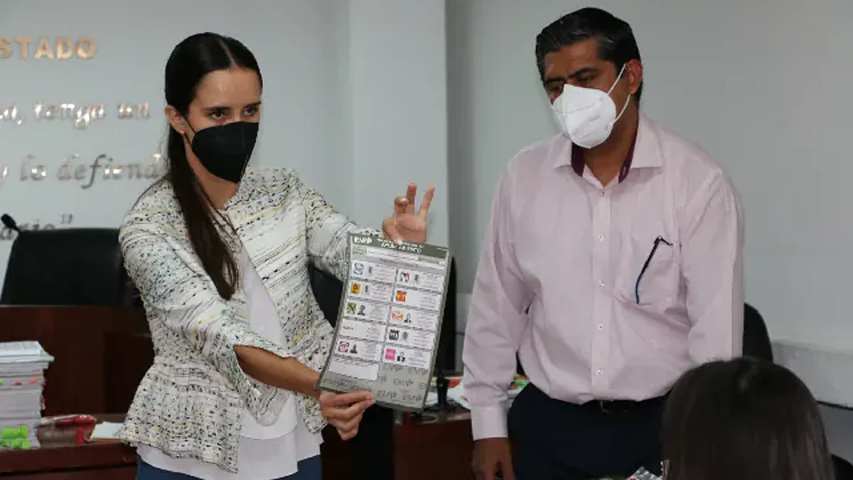 Recuentan votos de 3 casillas de la elección municipal de Tarímbaro
