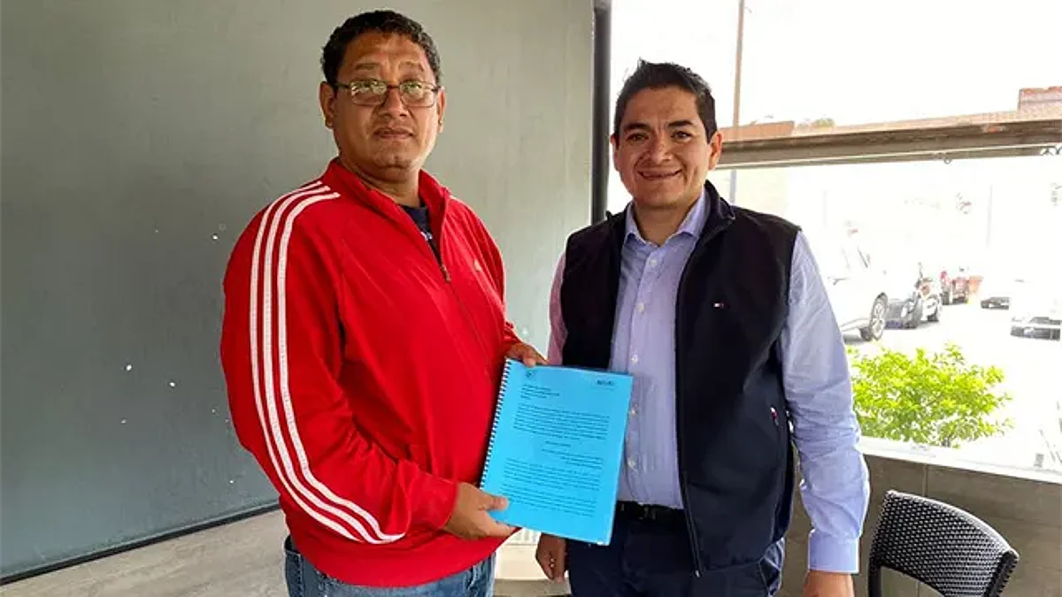 Arturo Hernández pide al IEM consulta para la Ley Indígena Integral