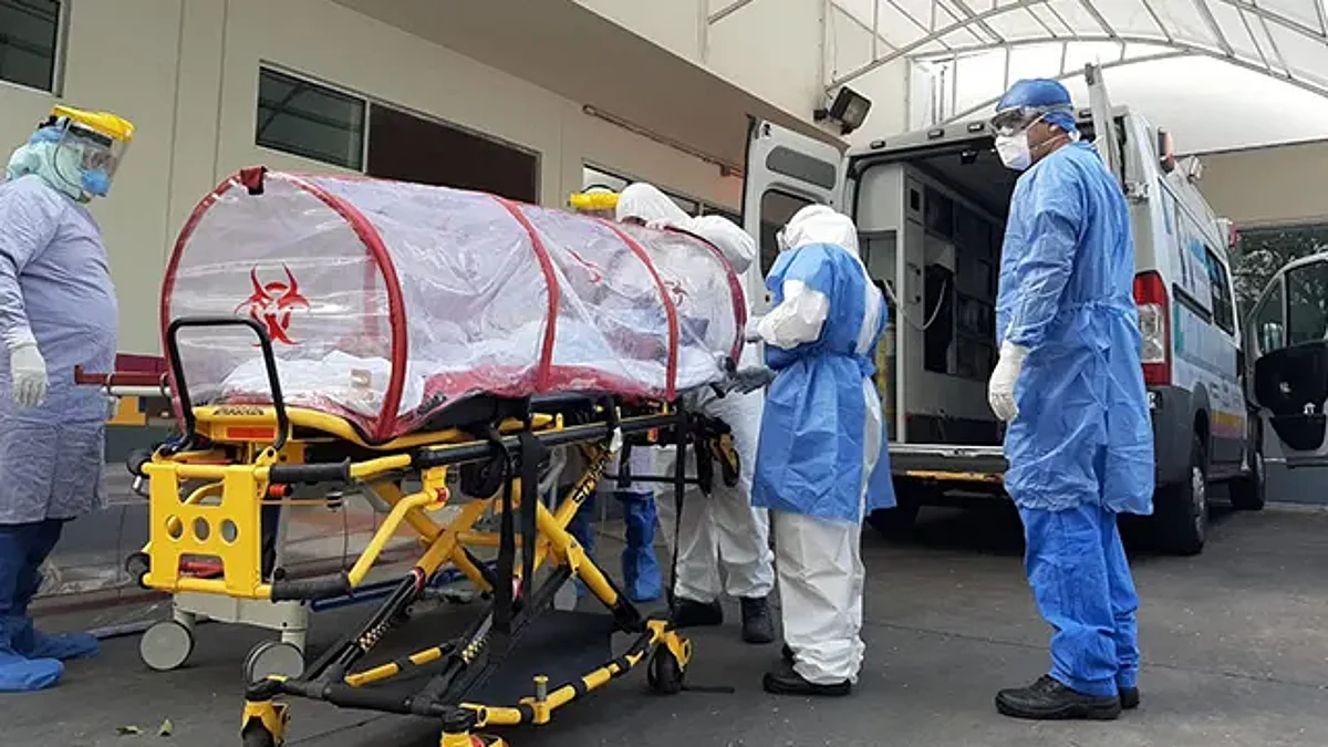 Suman 233 traslados prehospitalarios Covid-19 realizados por el CRUM