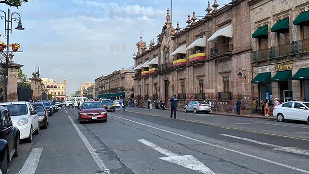 Inicia concentración de la CNTE en Morelia; caravana motorizada partirá al aeropuerto