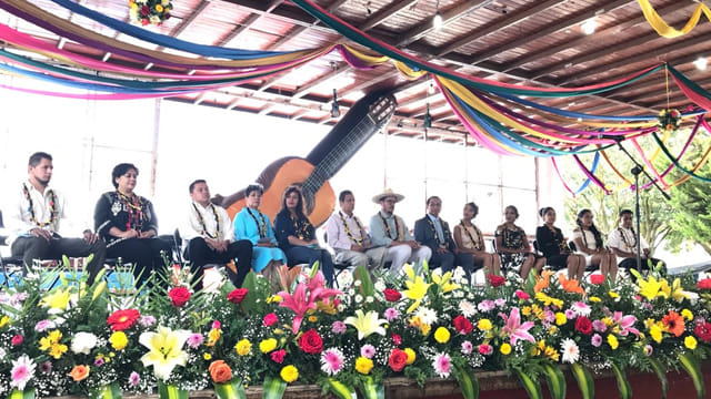 Inauguran la XLV Feria Internacional de la Guitarra en Paracho