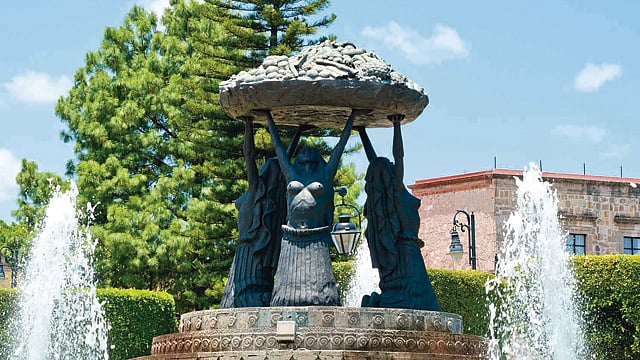 Le componen canción a Michoacán y grabarán video musical en Morelia