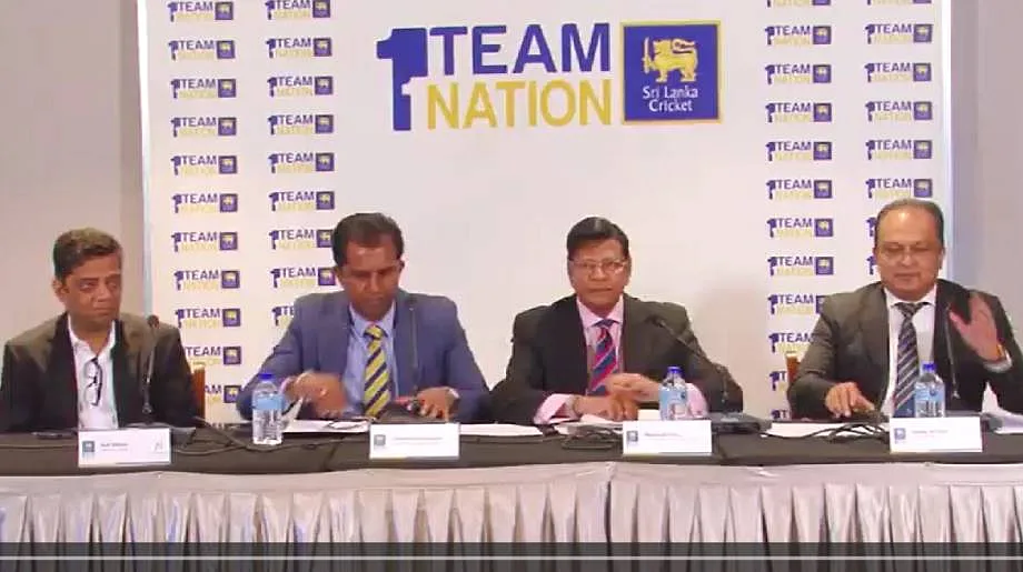 LPL ජූලි 30 ඇරඹෙයි