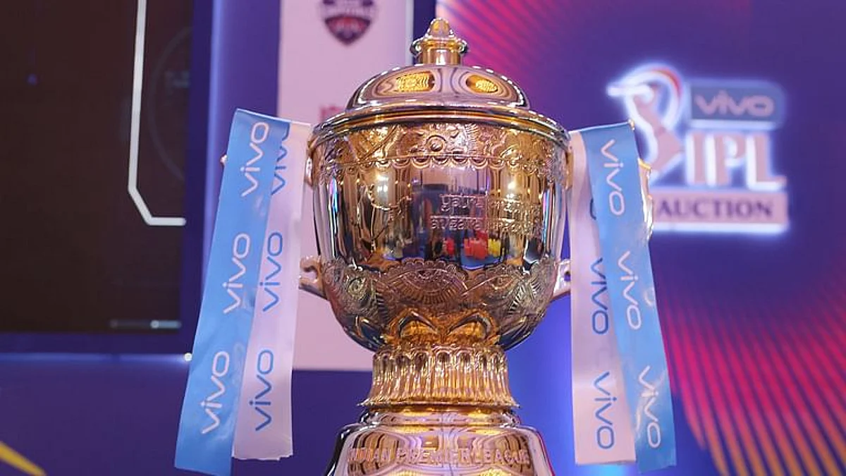 IPL 2021 च्या वेळापत्रकात महत्वाचा बदल, 'या' दिवशी दोन नव्या संघांची नावं होणार घोषित