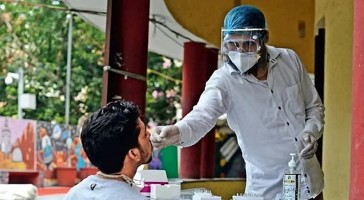सात महिन्यांमध्ये पहिल्यांदाच महाराष्ट्रात Corona रूग्णसंख्येचा निचांक