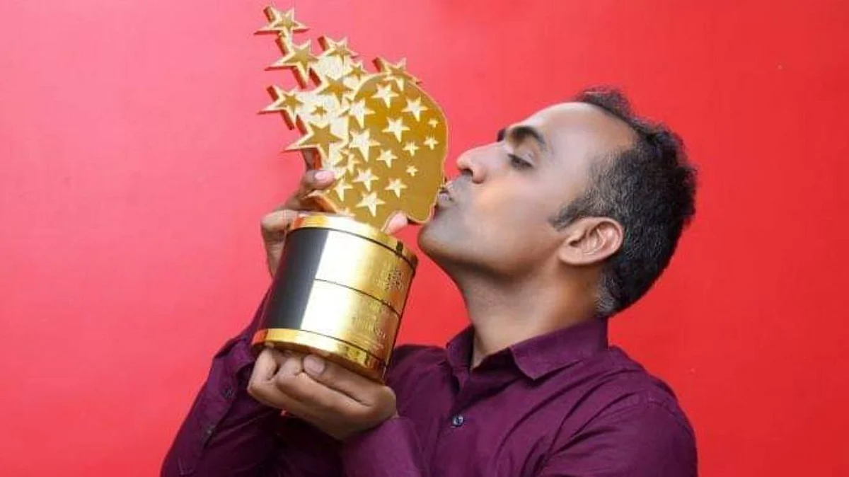 अखेर ती आलीच! ग्लोबल टीचर ट्रॉफीचं डिसले गुरुजींकडून स्वागत