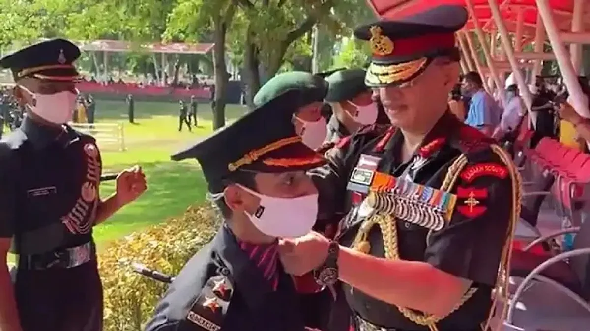 Lt Nitika Kaul: सैन्यात अधिकारी बनली शहीद मेजरची पत्नी, पुलवामा चकमकीत पतीने गमावलेले प्राण