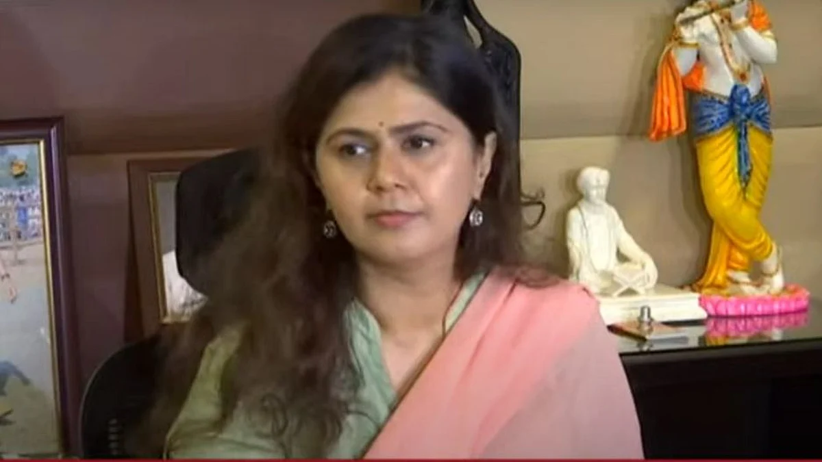 भाजप नेत्या पंकजा मुंडे दुसऱ्यांदा कोरोना पॉझिटिव्ह, मुंबईतल्या घरी क्वारंटाईन