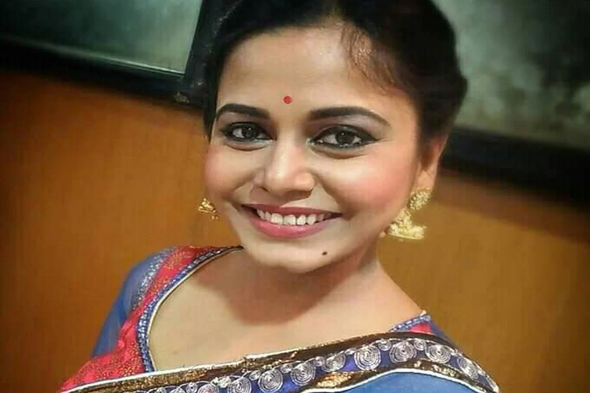 बाई, बुब्स आणि ब्रा! अभिनेत्री हेमांगी कवीच्या पोस्टचं Social Media वर भरभरून स्वागत