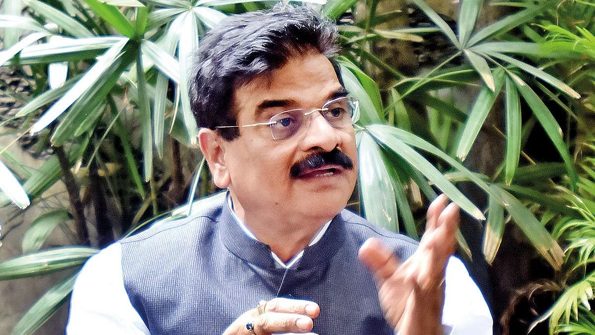 वर सत्तेत असलो तरी खाली कार्यकर्त्यांमध्ये ताळमेळ नाही - Shivsena नेते विजय शिवतारेंची कबुली