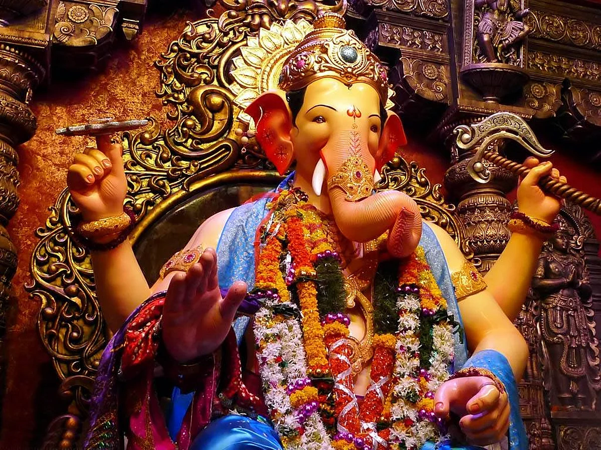 लालबागचा राजाचं २४ तास घेता येणार दर्शन