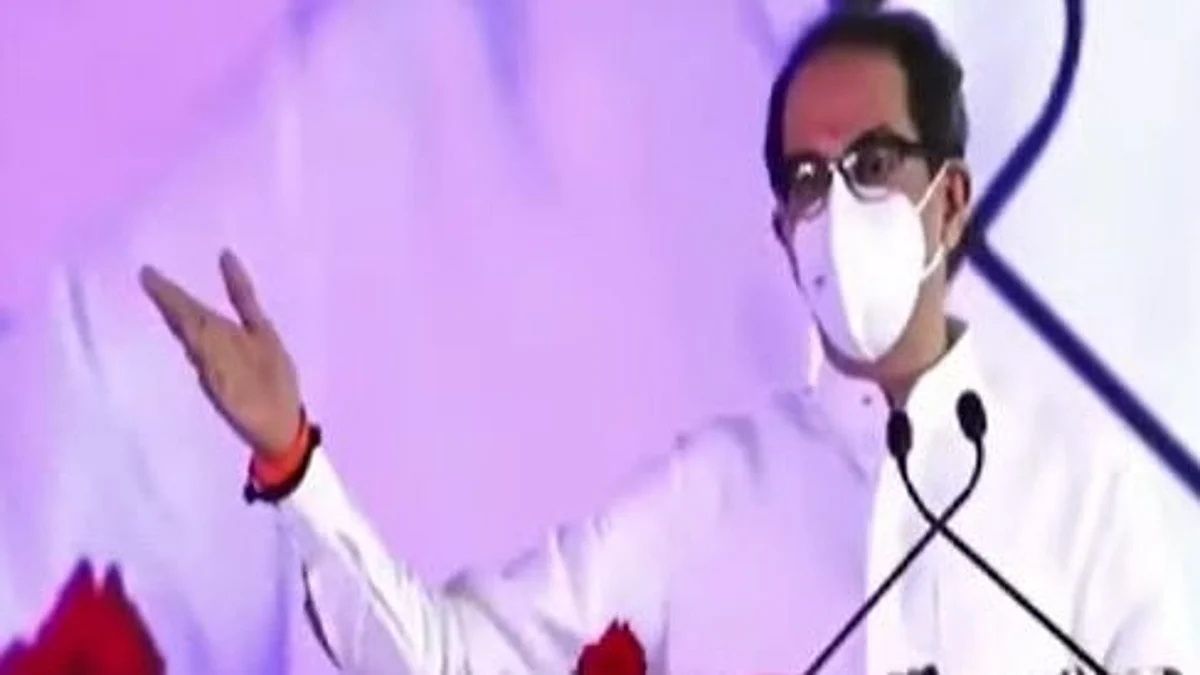 'सिंधुदुर्ग किल्ला छत्रपती शिवरायांनी बांधलाय मान्य करायला हवं, काही लोक म्हणतील मीच बांधला'