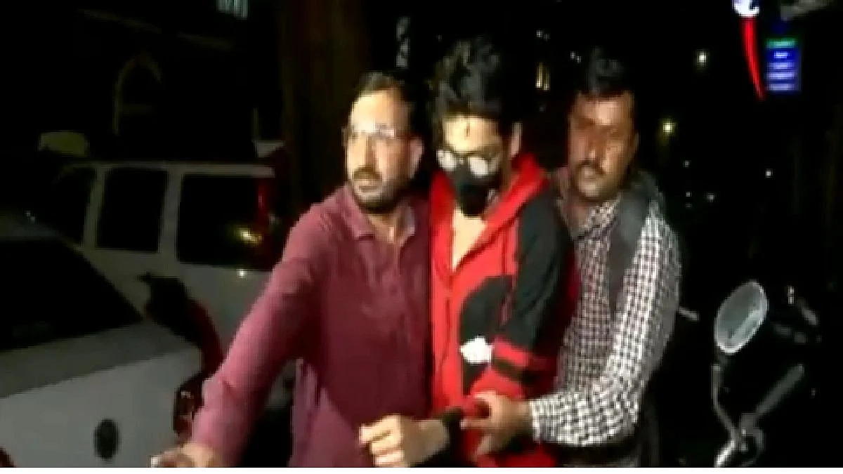 Rave Party : शाहरुख खानचा मुलगा आर्यनची 'एनसीबी'कडून चौकशी; 8 जणांना अटक