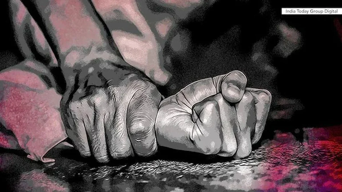 बलात्कारला विरोध करणाऱ्या महिलेच्या प्रायव्हेट पार्टमध्ये टाकला रॉड,डोक्यात दगड घालून हत्या