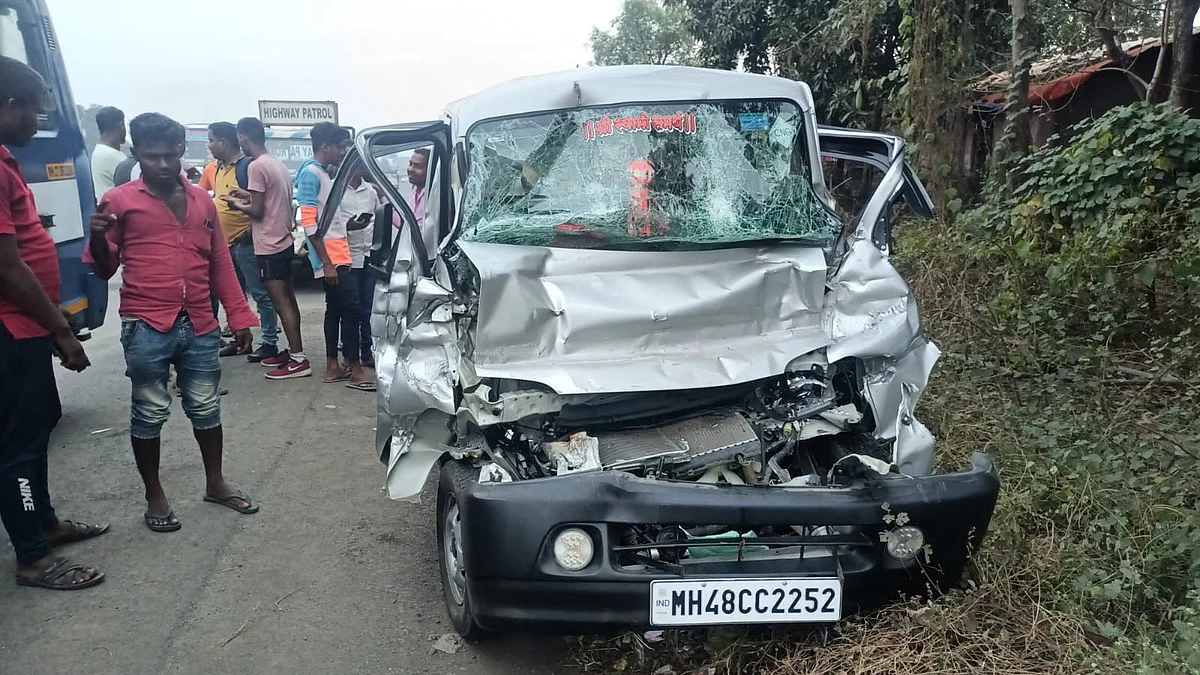 Palghar Accident: एकविरा देवीच्या दर्शनावरून परतताना कार-कंटेनरचा भीषण अपघात, 4 जणांचा मृत्यू