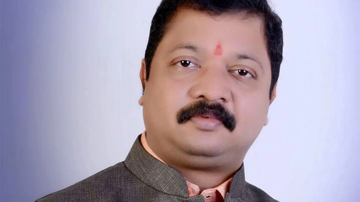 shiv sena mla mangesh kudalkar reaction on response to the sextortion case