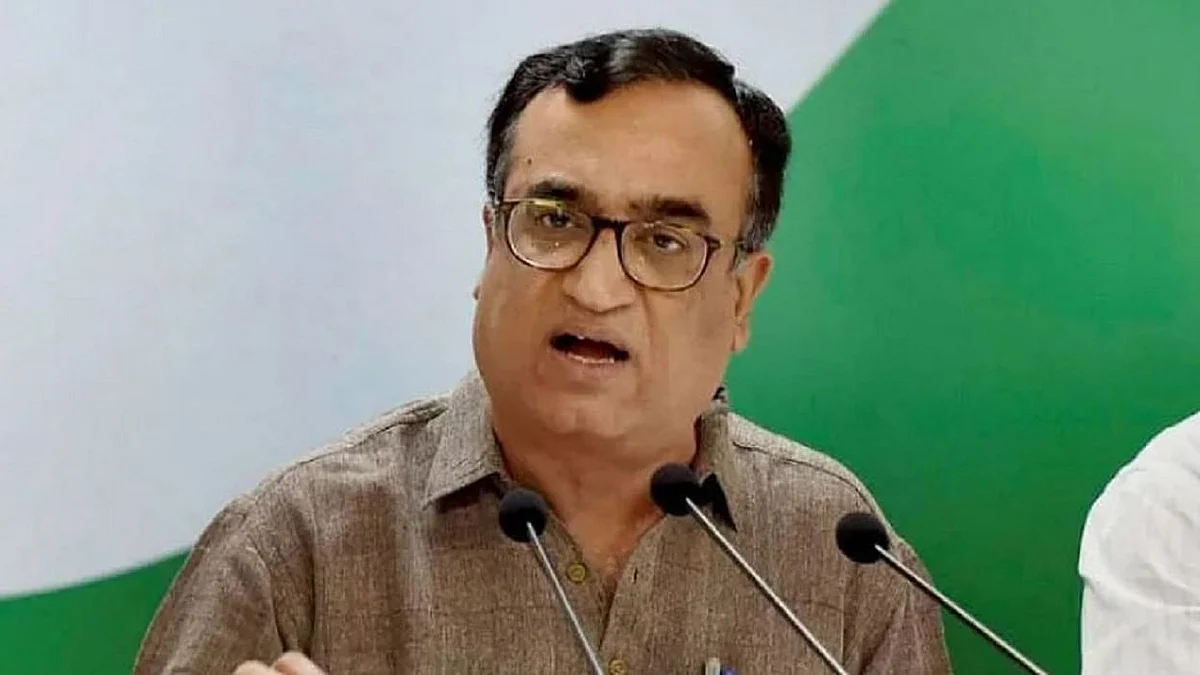 'राजस्थान काँग्रेसमधे मोठी घडामोड, तीन मंत्र्यांचं सोनिया गांधींना पत्र, राजीनामा देण्याची इच्छा'