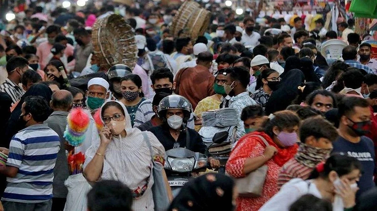 Covid 19 : कोरोनाने वाढवलं टेन्शन, 24 तासात 500 हून जास्त मृत्यू, गुजरातसह 'या' राज्यांमध्ये वाढले रूग्ण