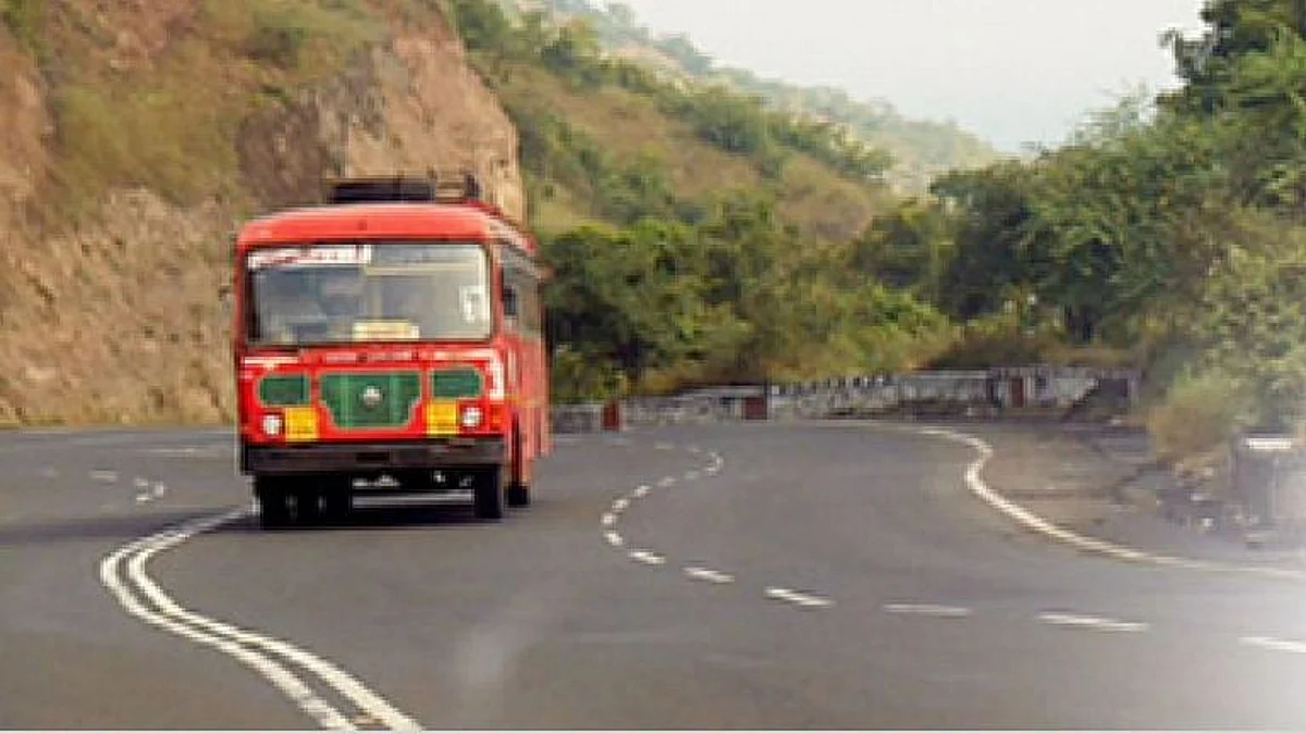 बीड : परळी आगारात ST चालकाकडून विषप्राशन करुन आत्महत्येचा प्रयत्न