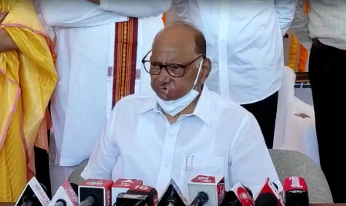 एसटीच्या संपाबाबत शरद पवार म्हणतात.. 'आता फार ताणणं योग्य होणार नाही'