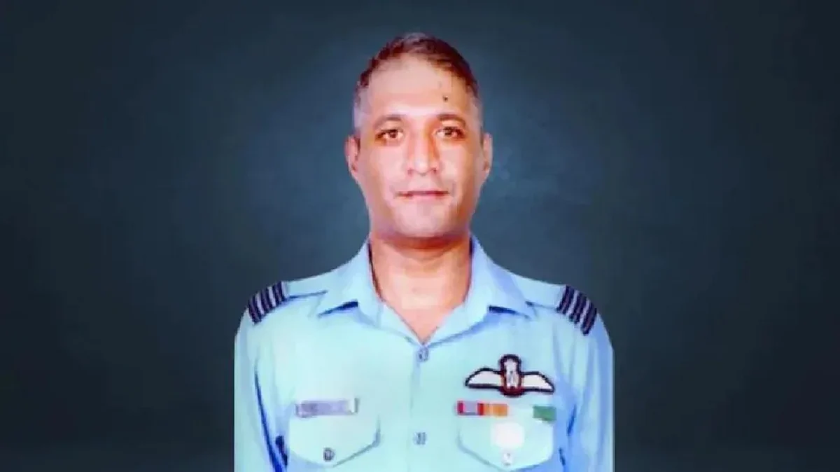 group captain varun singh died was injured in a helicopter accident along with cds bipin rawat