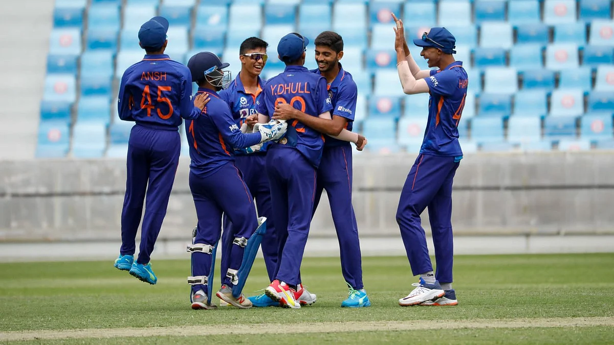 U-19 Asia Cup : श्रीलंकेचा धुव्वा उडवत भारतीय संघाने जिंकला आशिया चषक