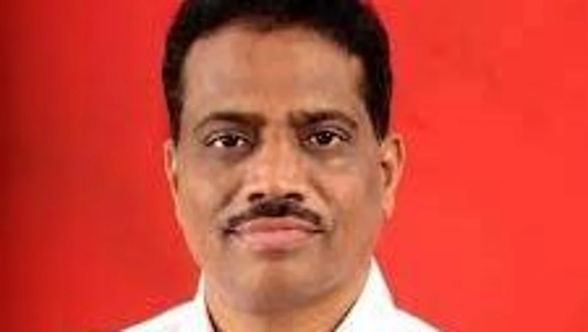 राणेंची साथ सोडून महाविकास आघाडीच्या गोटात दाखल, चर्चेत राहिलेले सतिश सावंत चिठ्ठीवर पराभूत