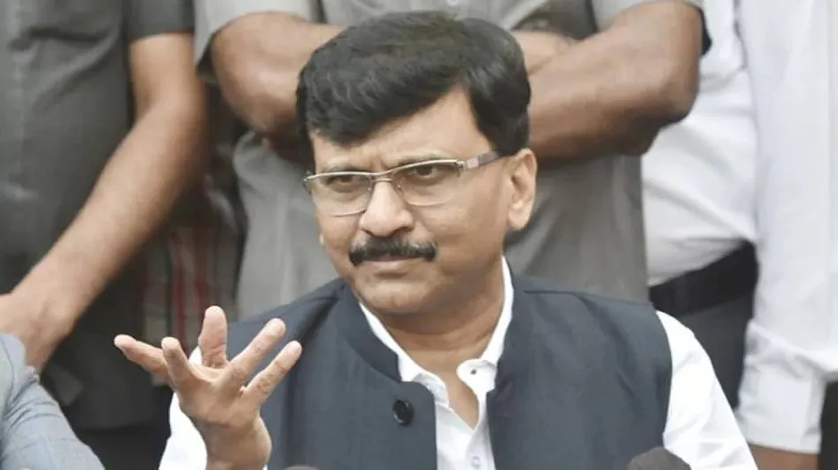 What Shivsena Mp Sanjay Raut said about eknath shinde