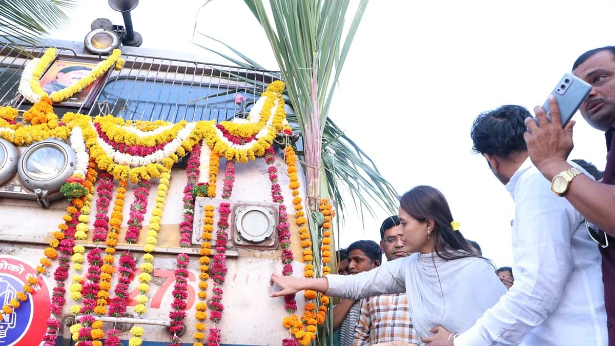 नगर-आष्टी दरम्यान हायस्पीड रेल्वेची चाचणी, बीडवासियांचं वर्षांपासूनचं स्वप्न होणार पूर्ण