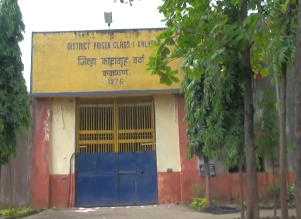 कल्याणच्या आधारवाडी तुरुंगात पुन्हा कोरोनाचा शिरकाव, 40 कैद्यांसह कर्माचारी पॉझिटिव्ह