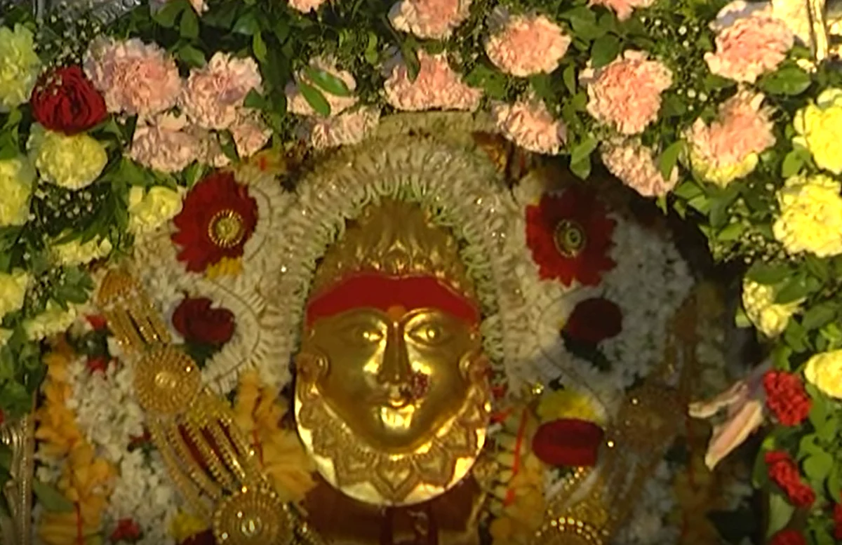 Covid 19: महाराष्ट्रात पुन्हा मंदिरं होऊ लागली बंद, मांढरदेवीच्या काळूबाईची यात्राही रद्द