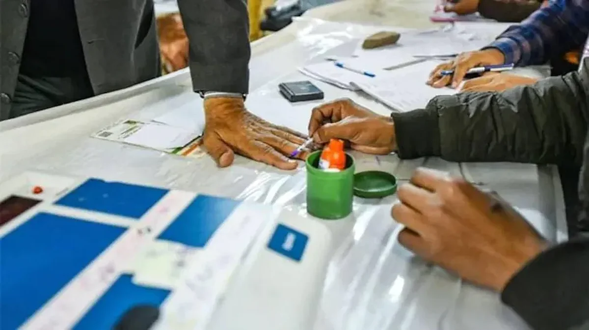 Election Date: यूपी, गोव्यासह 5 राज्यातील निवडणुकांच्या तारखा अवघ्या काही तासात होणार जाहीर!