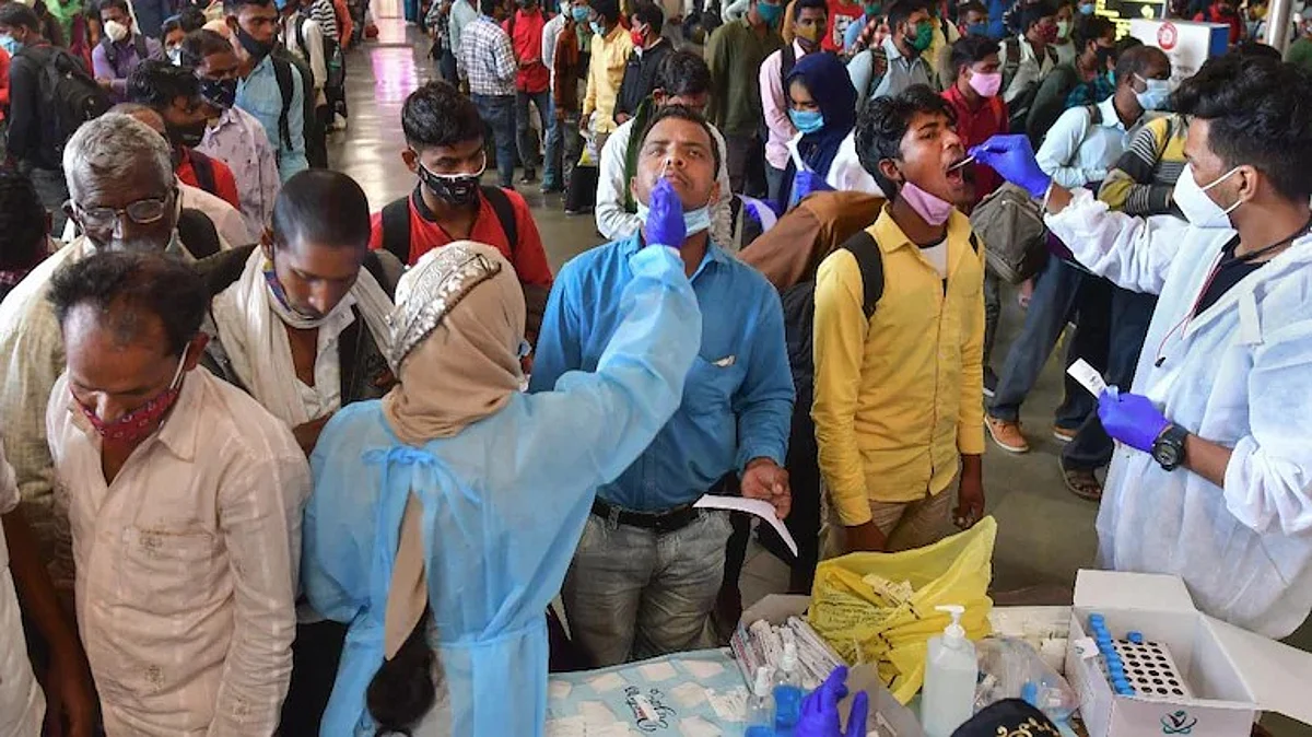 Covid Update : कोरोना फोफावतोय! 24 तासांत आढळले 33,750 कोरोना रुग्ण, महाराष्ट्रात सर्वाधिक