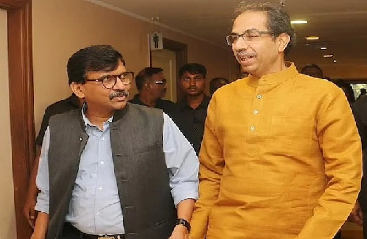 ठाकरे सरकार पाडण्यासाठी धमकी देण्यात आली होती, संजय राऊतांच्या 'लेटरबॉम्ब'ने खळबळ