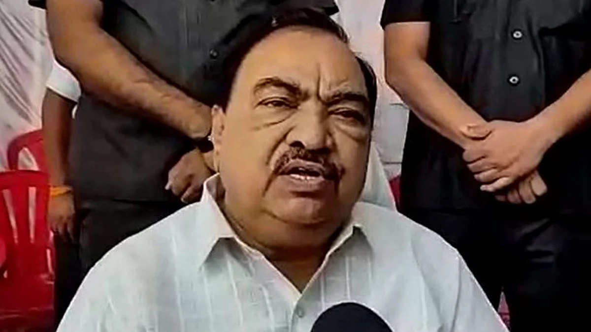 eknath khadse serious allegation of bjps links with terrorists