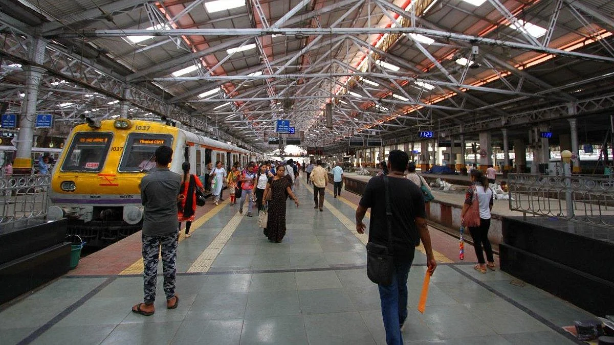 CSMT स्थानकात छेड काढून झाला होता फरार, तीन महिन्यांनंतर महिलेच्या नजरेत पडला आणि...