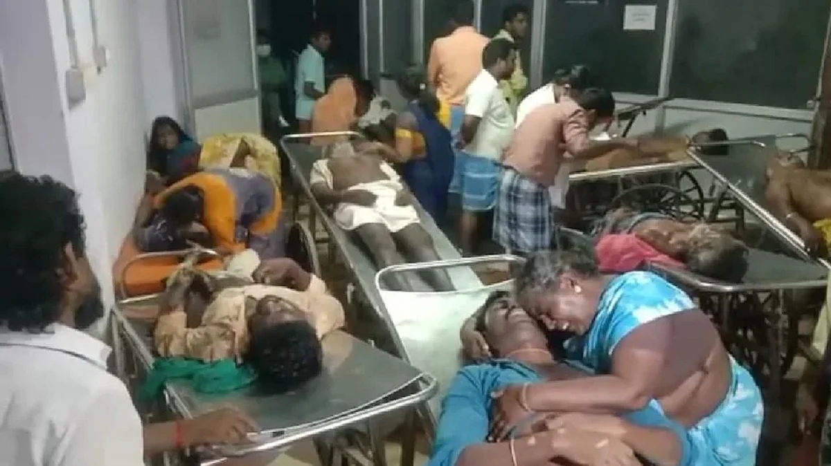 11 people died after a temple car came in contact with live wire in tamil nadu