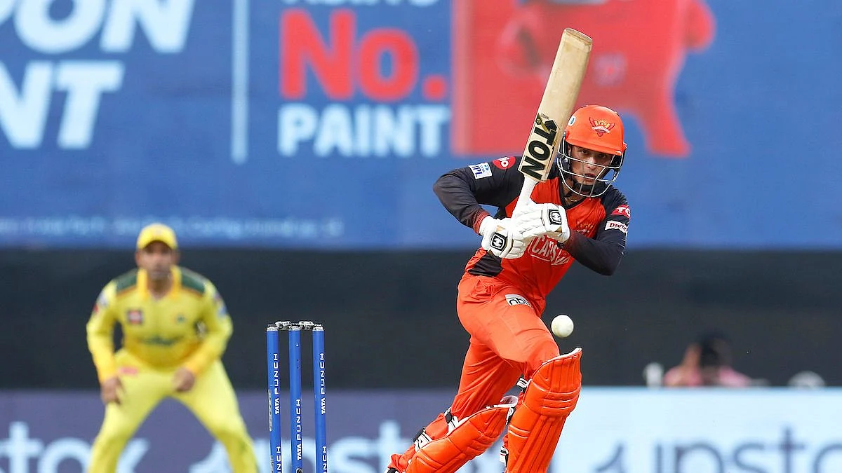 IPL 2022 : चेन्नईच्या पराभवाचा चौकार, सनराईजर्स हैदराबाद ८ विकेटने विजयी