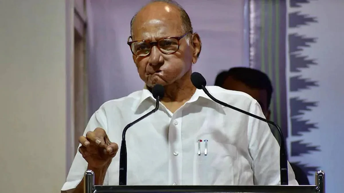 'साहित्यिकांनी राज्यकर्त्यांच्या ओंजळीतून पाणी पिऊ नये'; शरद पवारांनी व्यक्त केली चिंता
