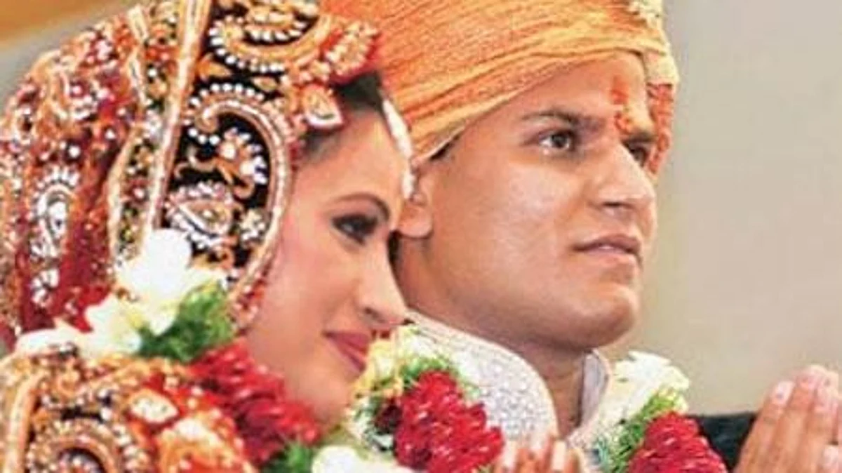 रामदेव बाबाच्या शिबिरात भेट अन्...; नवनीत राणा आणि रवी राणांच्या लव्हस्टोरीचा किस्सा