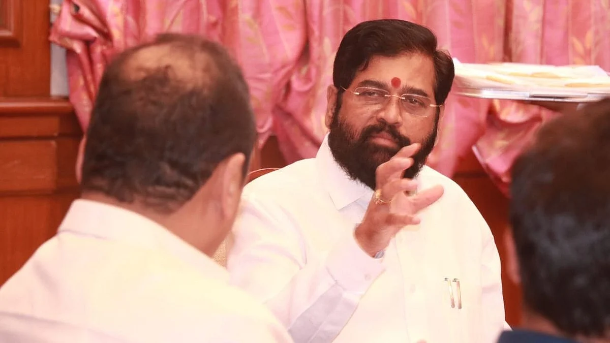 शिवसेनेला मुळापासून हादरवून टाकणारी सगळी खेळी एकनाथ शिंदेंनी रचली तरी कधी?