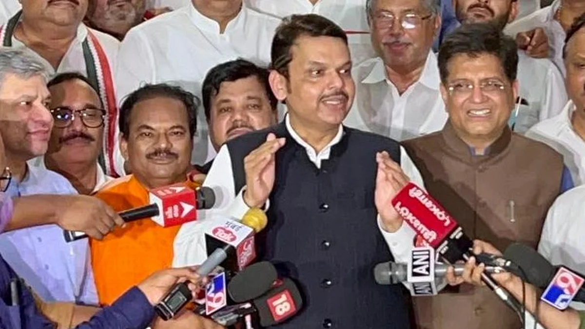 राज्यसभा निवडणूक: फडणवीसांनी दिवसभर एकही प्रतिक्रिया दिली नाही, मध्यरात्री 'डाव' पलटला अन् पहाटे..